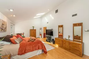 36 Yellow Brick Rd, Wayne Twp., NJ 07470 - Photo 25