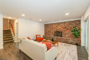 36 Yellow Brick Rd, Wayne Twp., NJ 07470 - Photo 7