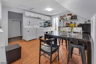 564 Hudson Ave, Weehawken, NJ 07086 - Photo 3