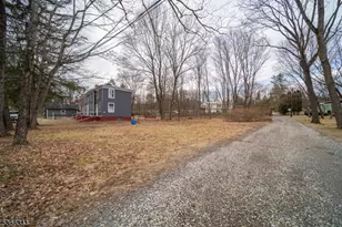 21 1st St, Califon, NJ 07830 - Photo 23