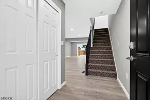 63 Scarlet Dr, Sayreville Boro, NJ 08859 - Photo 5