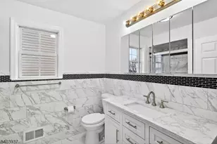 63 Scarlet Dr, Sayreville Boro, NJ 08859 - Photo 29