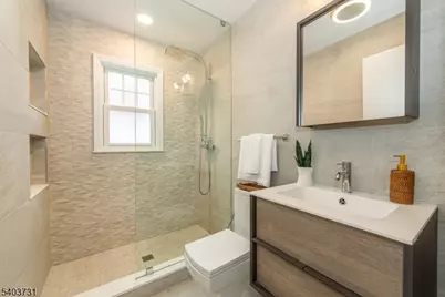 408 Washington Ave, Montclair Twp., NJ 07042 - Photo 21