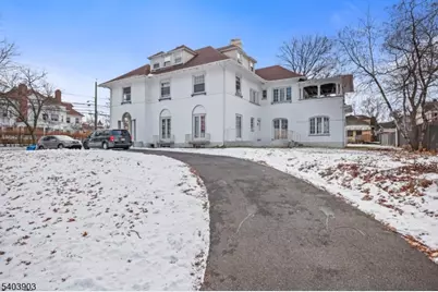 198 Ballantine Pkwy, Newark, NJ 07104 - Photo 13