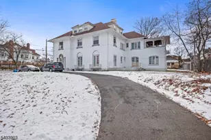 198 Ballantine Pkwy, Newark, NJ 07104 - Photo 13