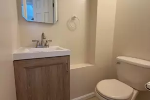 263 Kipp Ave, Hasbrouck Heights, NJ 07604 - Photo 17