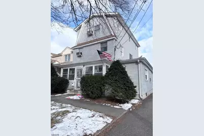 263 Kipp Ave, Hasbrouck Heights, NJ 07604 - Photo 1