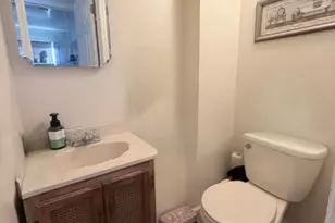 263 Kipp Ave, Hasbrouck Heights, NJ 07604 - Photo 11