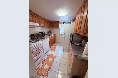 263 Kipp Ave, Hasbrouck Heights, NJ 07604 - Photo 5