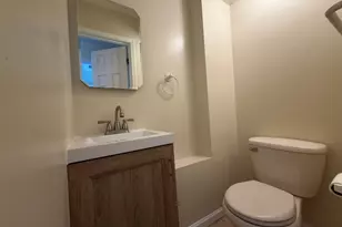 263 Kipp Ave, Hasbrouck Heights, NJ 07604 - Photo 15