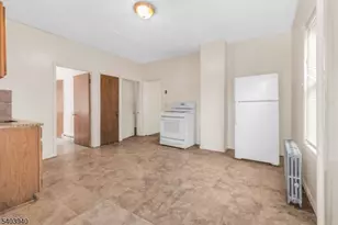 21 Graham Ave, Paterson, NJ 07524 - Photo 7