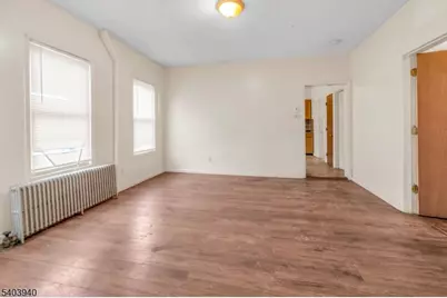 21 Graham Ave, Paterson, NJ 07524 - Photo 5