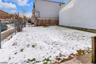 21 Graham Ave, Paterson, NJ 07524 - Photo 19