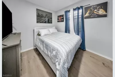 740 E 18th St, Paterson, NJ 07501 - Photo 3