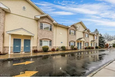 520 Victor St #8, Saddle Brook Township, NJ 07663 - Photo 1