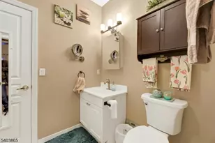 520 Victor St, Saddle Brook Township, NJ 07663 - Photo 15