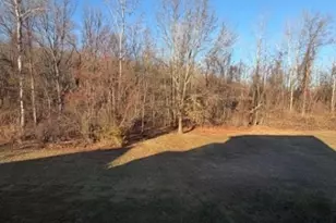 8 Holly Dr, Hamburg, NJ 07419 - Photo 25