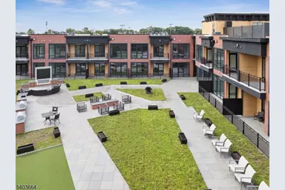 140 W Webster Ave #102, Roselle Park, NJ 07204 - Photo 27