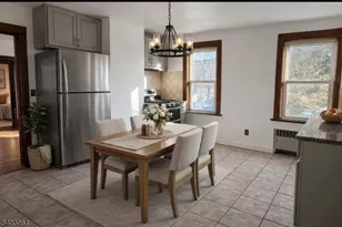 35 Marsellus Pl, Garfield, NJ 07026 - Photo 33