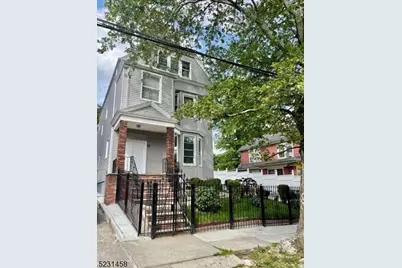 11-13 Carteret St, Newark, NJ 07104 - Photo 9