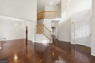 7 Harvard Cir, Montgomery Township, NJ 08540 - Photo 7