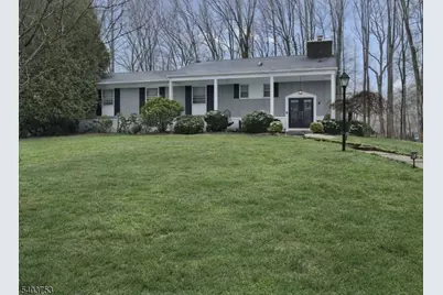 4 Brandywine Ct, Scotch Plains Township, NJ 07076 - Photo 1