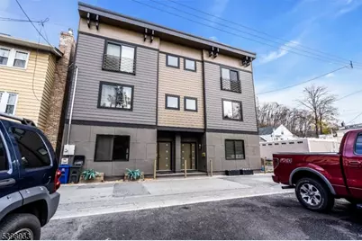 10 McCready Aly, Lambertville, NJ 08530 - Photo 3