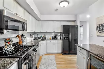 8 Springholm Drive, Berkeley Heights Township, NJ 07922 - Photo 5