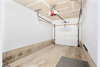 8 Springholm Drive, Berkeley Heights Township, NJ 07922 - Photo 15