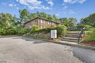 317 Ringwood Ave, Pompton Lakes, NJ 07442 - Photo 23