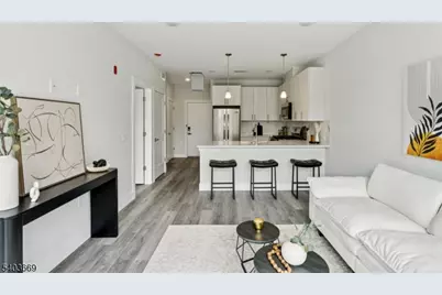 140 W Webster Ave #106, Roselle Park, NJ 07204 - Photo 3