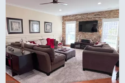 211 Ripley Ct, Monroe Township, NJ 08094 - Photo 5