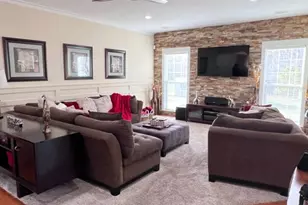 211 Ripley Ct, Monroe Township, NJ 08094 - Photo 5