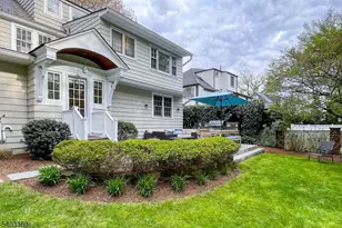 6 Lorraine Rd, Summit, NJ 07901 - Photo 29