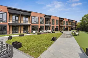 140 W Webster Ave, Roselle Park, NJ 07204 - Photo 21