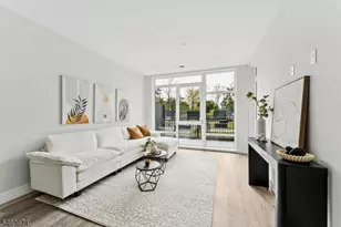 140 W Webster Ave, Roselle Park, NJ 07204 - Photo 11