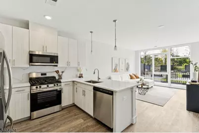 140 W Webster Ave #107, Roselle Park, NJ 07204 - Photo 1