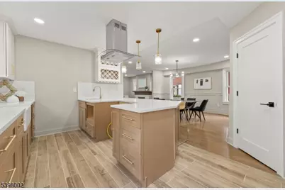 138-140 Monmouth Road, Elizabeth, NJ 07208 - Photo 3