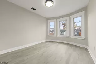 138-140 Monmouth Rd, Elizabeth, NJ 07208 - Photo 13