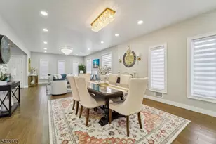 24 Holmes Ln, Wayne Twp., NJ 07470 - Photo 9