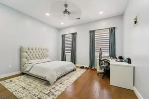 24 Holmes Ln, Wayne Twp., NJ 07470 - Photo 27