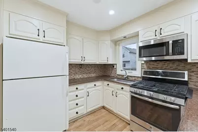 417 Victor St, Scotch Plains Township, NJ 07076 - Photo 5