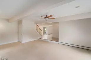 526 County Rd 579, Raritan Township, NJ 08551 - Photo 19