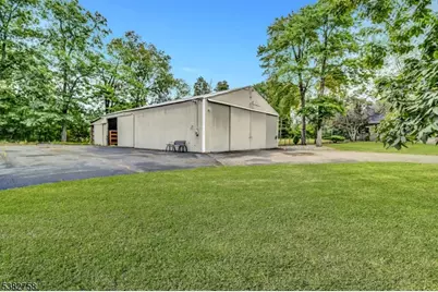 526 County Road 579, Raritan Township, NJ 08551 - Photo 37