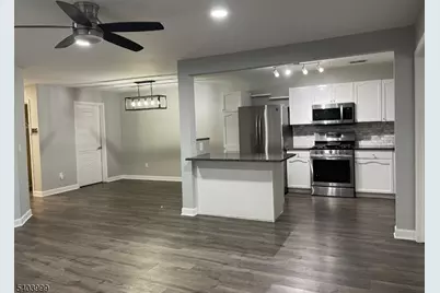 1223 King Ct #1223, Green Brook Township, NJ 08812 - Photo 7