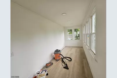 200 W Curtis St #1, Linden, NJ 07036 - Photo 9