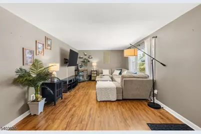 15 Fordham Rd, Franklin Township, NJ 08873 - Photo 3