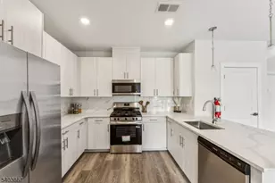 140 W Webster Ave, Roselle Park, NJ 07204 - Photo 5