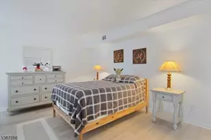 1004 Unicorn Way, Clifton, NJ 07011 - Photo 9