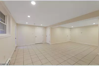 19 Courtland Dr, Wantage, NJ 07461 - Photo 37